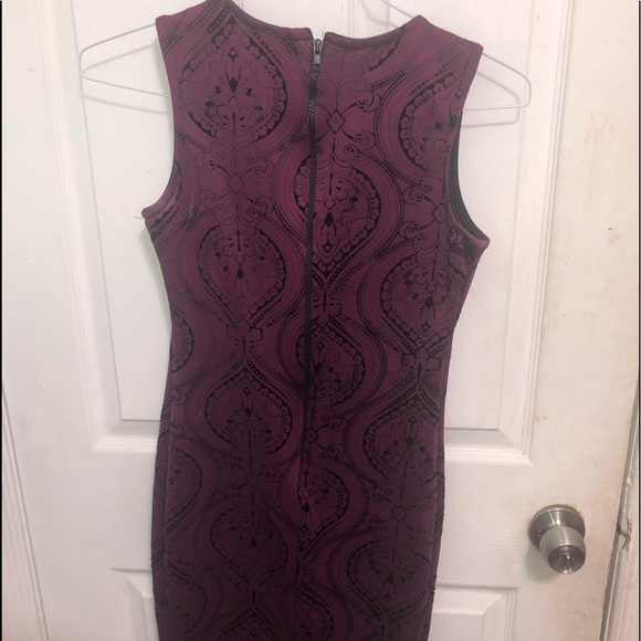 Privy Plum Dress - Picture 3 of 3